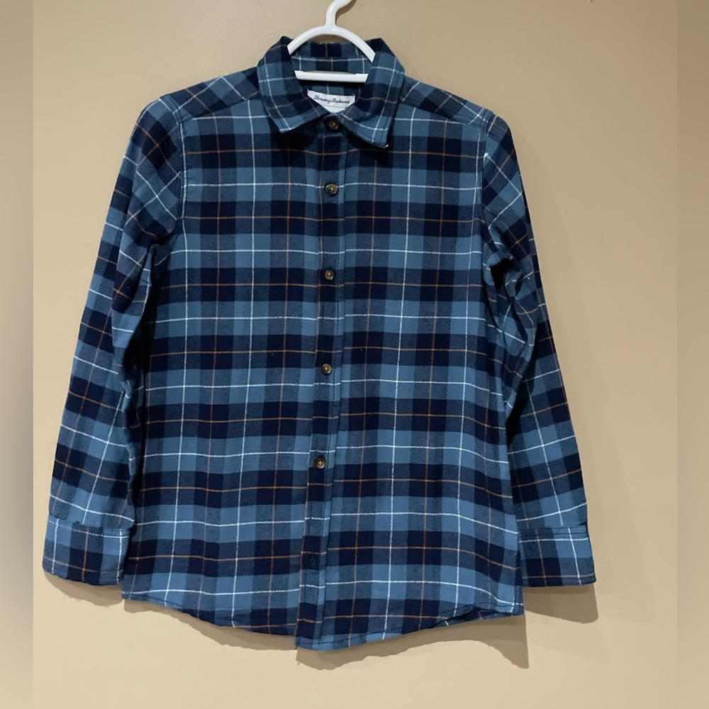 Tommy Bahama boy’s long sleeve shirt size L(10-12)